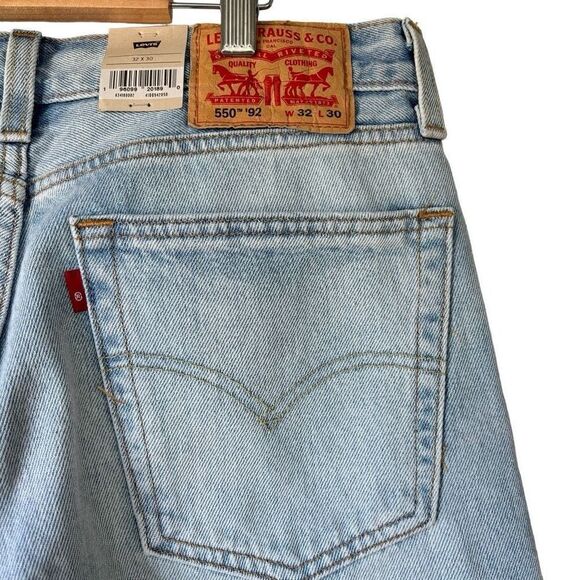 Levi’s 550 92 Relaxed Taper paint splatter Jeans Men’s 32/30 new - Picture 15 of 15